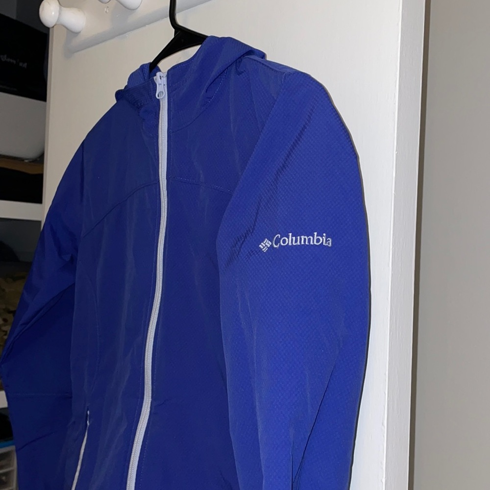 Columbia windbreaker
